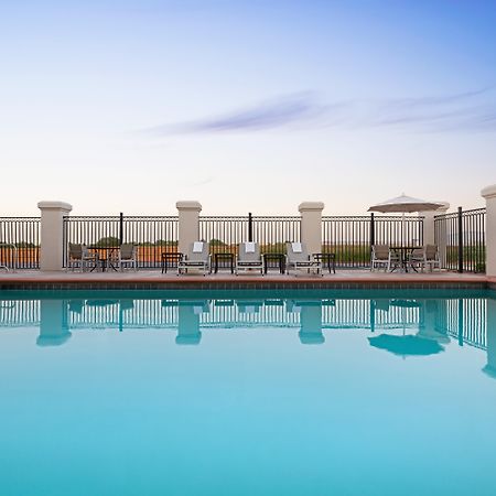Holiday Inn Express Hotel & Suites Shawnee I-40 By Ihg Bagian luar foto