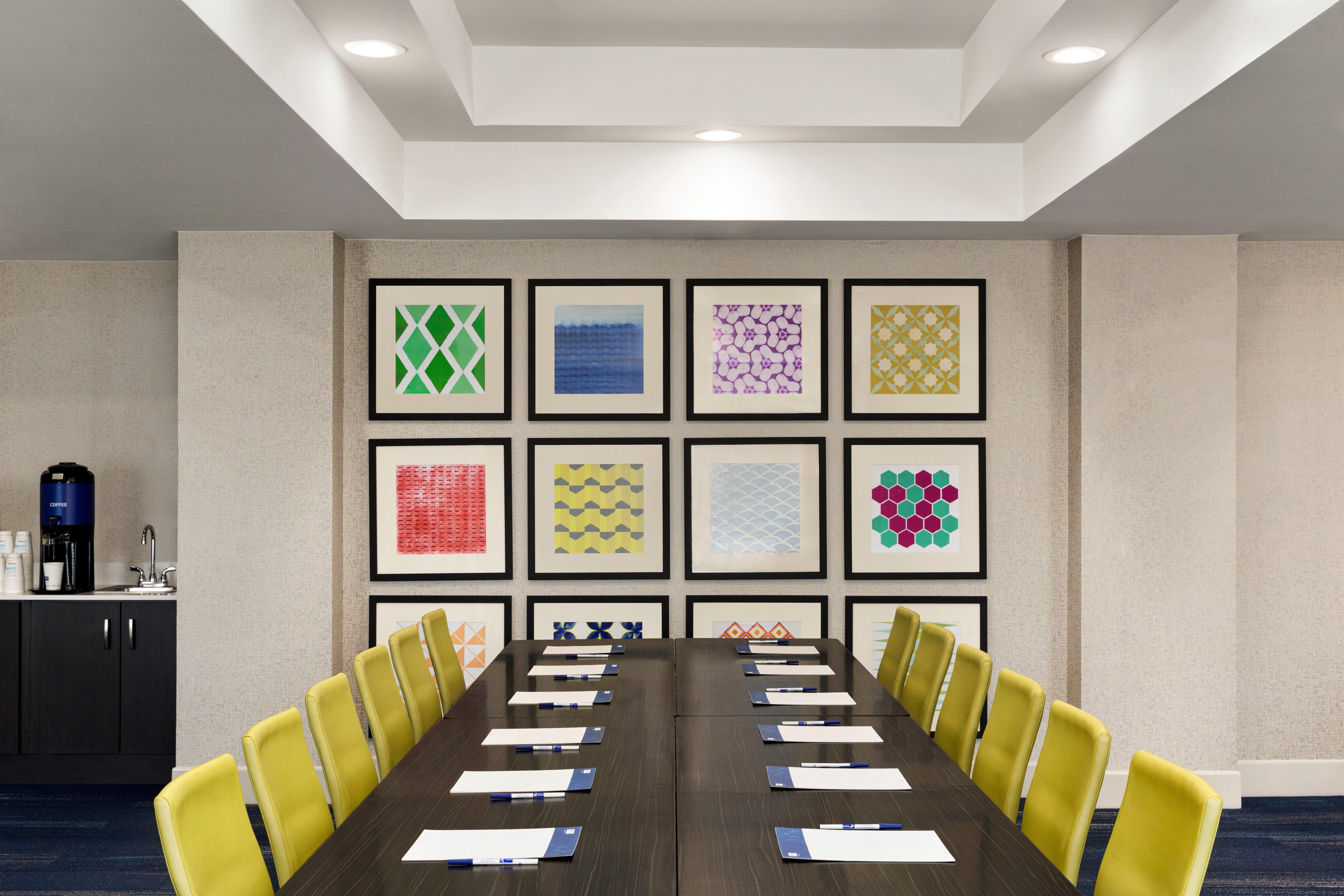 Holiday Inn Express Hotel & Suites Shawnee I-40 By Ihg Bagian luar foto